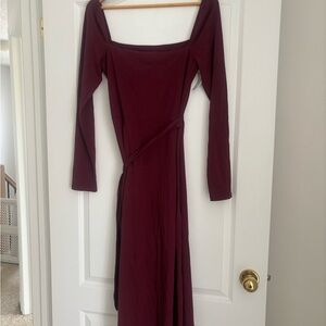 Aritzia Burgundy Long Sleeve Dress NWT